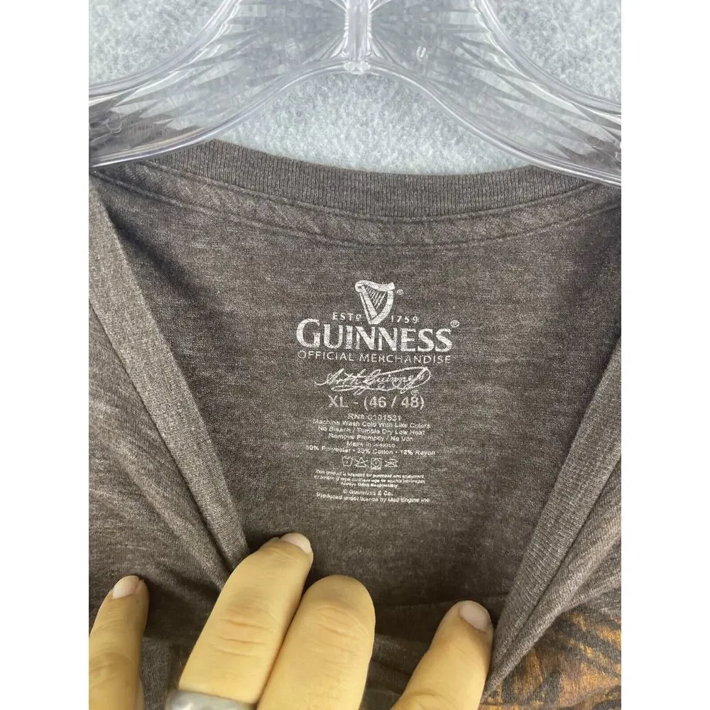 Guinness Beer Shirt Men's‎ XL Brown Short Sleeve Brewery Bar Tee Irish Stoudt